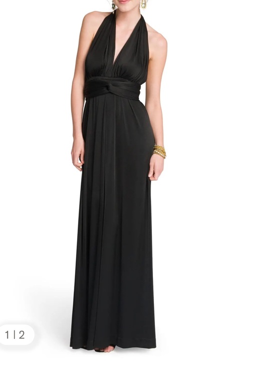 Halston Heritage Dresses & Skirts - Classic Halston Heritage jersey gown
